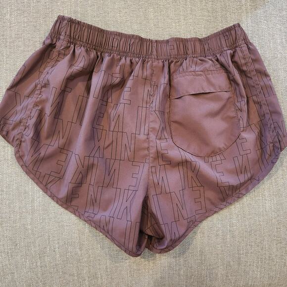 Nike Womens Running Shorts Purple Large - Picture 3 of 4